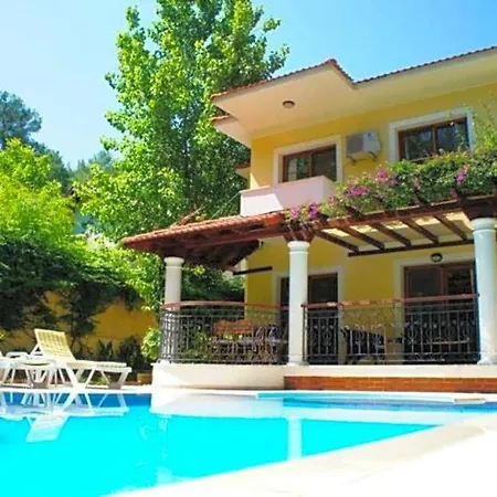 Sleeps 6 Pool Air Con Wifi Gocek (Fethiye)